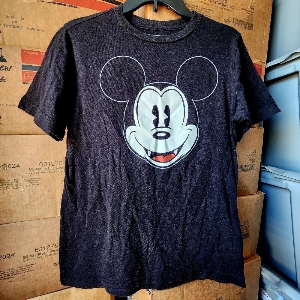 Old Navy Disney Collectabilitees Black Mickey Mouse Vampire Tee T-Shirt Boys XL